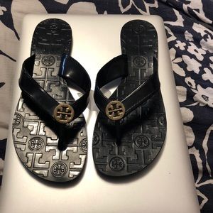 AUTHENTIC Tory Burch Jelly Thora sandals size 8